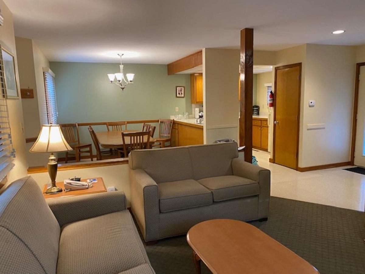 Pocono Villas Resort East Stroudsburg Esterno foto