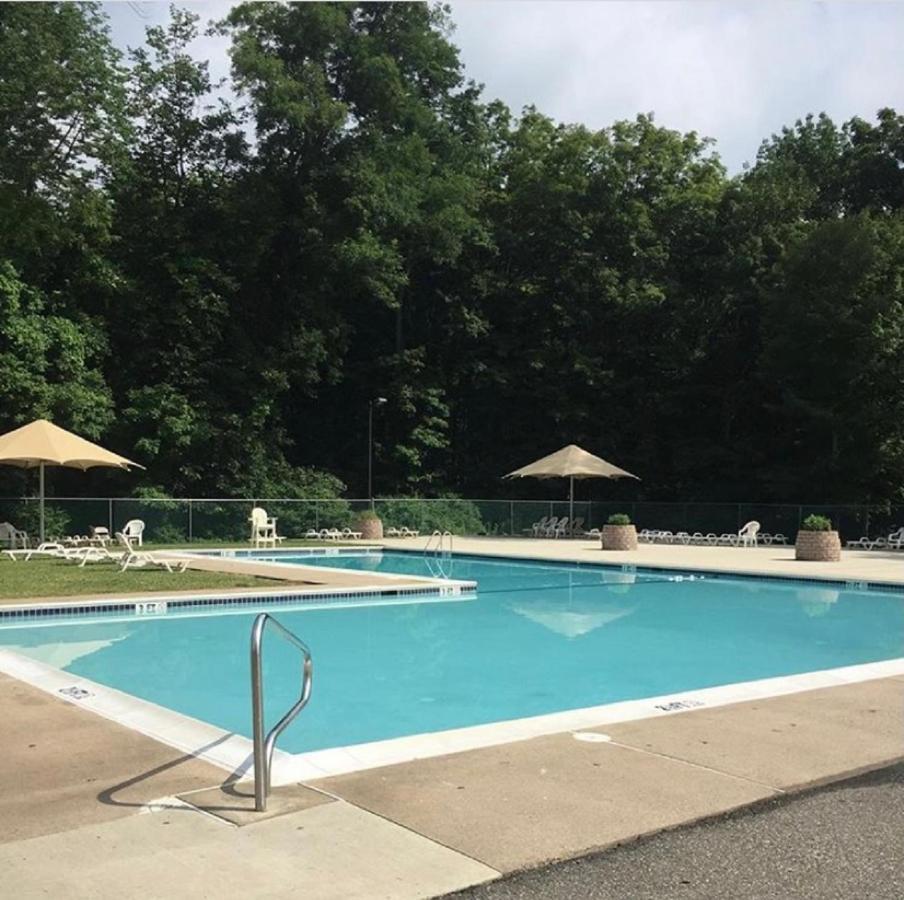 Pocono Villas Resort East Stroudsburg Esterno foto